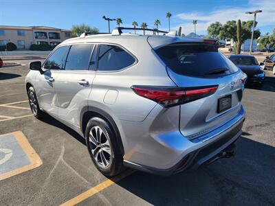 2022 Toyota Highlander XLE - Photo 5 - Fountain Hills, AZ 85268