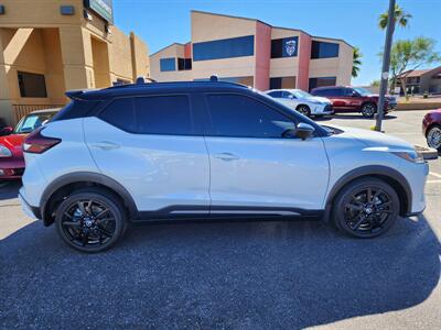 2021 Nissan Kicks SR   - Photo 2 - Fountain Hills, AZ 85268