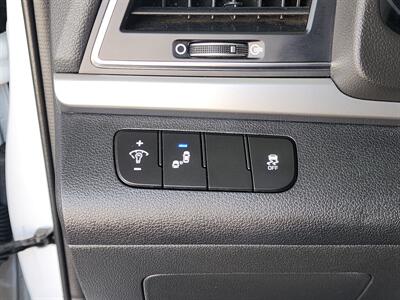 2018 Hyundai Elantra SEL   - Photo 24 - Fountain Hills, AZ 85268