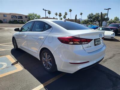 2018 Hyundai Elantra SEL   - Photo 5 - Fountain Hills, AZ 85268