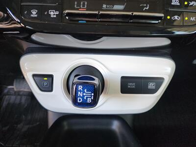 2017 Toyota Prius Two   - Photo 39 - Fountain Hills, AZ 85268