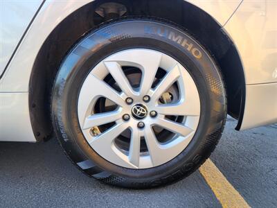 2017 Toyota Prius Two   - Photo 15 - Fountain Hills, AZ 85268