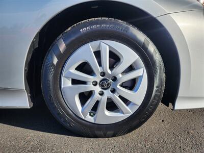 2017 Toyota Prius Two   - Photo 17 - Fountain Hills, AZ 85268