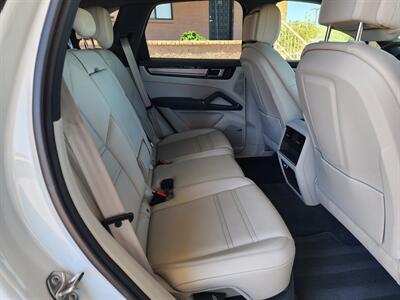 2022 Porsche Cayenne S Platinum Edition   - Photo 70 - Fountain Hills, AZ 85268