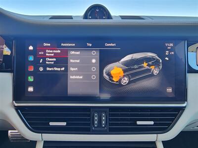 2022 Porsche Cayenne S Platinum Edition   - Photo 42 - Fountain Hills, AZ 85268