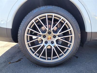 2022 Porsche Cayenne S Platinum Edition   - Photo 17 - Fountain Hills, AZ 85268