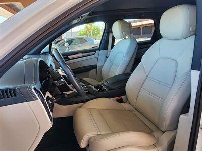 2022 Porsche Cayenne S Platinum Edition   - Photo 26 - Fountain Hills, AZ 85268