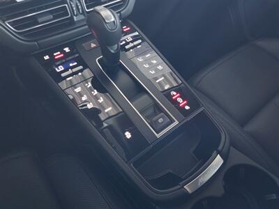 2024 Porsche Macan   - Photo 48 - Fountain Hills, AZ 85268