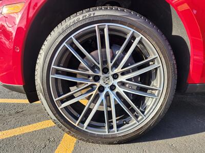 2024 Porsche Macan   - Photo 14 - Fountain Hills, AZ 85268