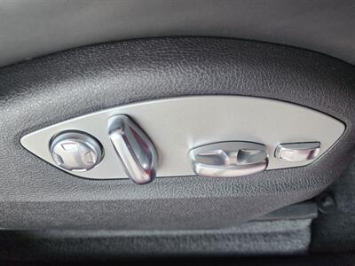 2024 Porsche Macan   - Photo 60 - Fountain Hills, AZ 85268