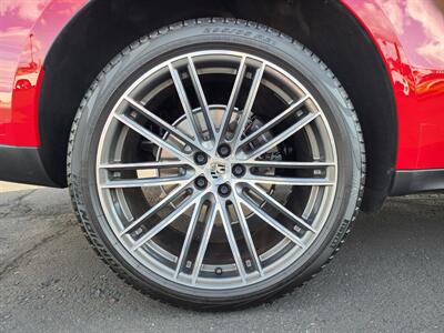 2024 Porsche Macan   - Photo 16 - Fountain Hills, AZ 85268