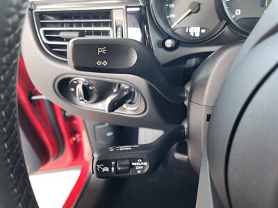 2024 Porsche Macan   - Photo 32 - Fountain Hills, AZ 85268