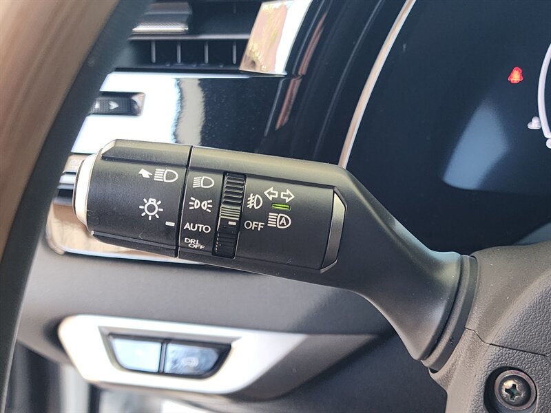 2023 Lexus RX 350 Premium+ - Photo 38 - Fountain Hills, AZ 85268