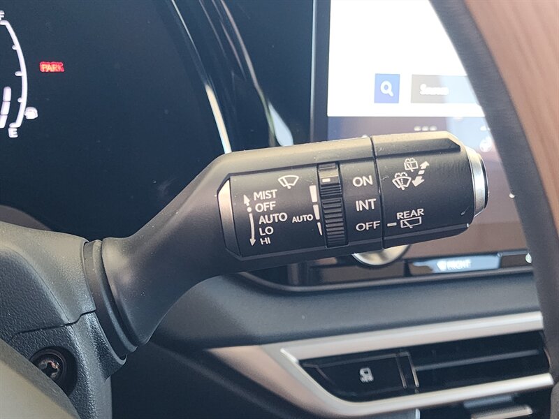 2023 Lexus RX 350 Premium+ - Photo 39 - Fountain Hills, AZ 85268