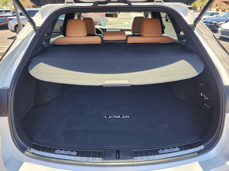 2023 Lexus RX 350 Premium+ - Photo 14 - Fountain Hills, AZ 85268