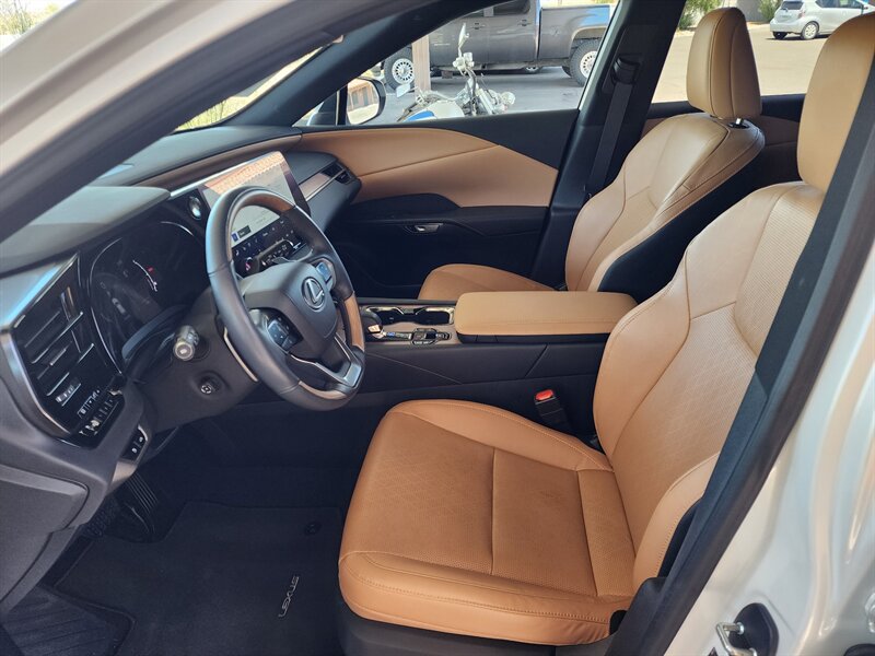 2023 Lexus RX 350 Premium+ - Photo 28 - Fountain Hills, AZ 85268