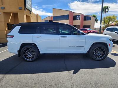2023 Jeep Grand Cherokee L Summit Reserve   - Photo 2 - Fountain Hills, AZ 85268