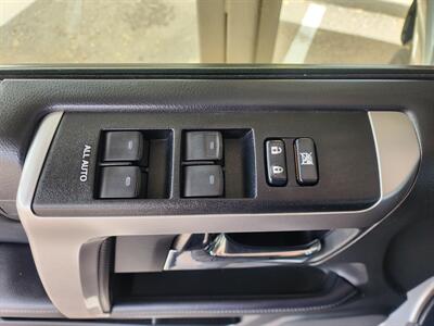 2021 Toyota 4Runner SR5   - Photo 23 - Fountain Hills, AZ 85268