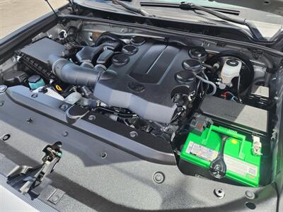 2021 Toyota 4Runner SR5   - Photo 9 - Fountain Hills, AZ 85268