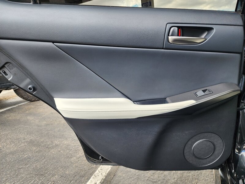 2022 Lexus IS 350 F SPORT - Photo 74 - Fountain Hills, AZ 85268
