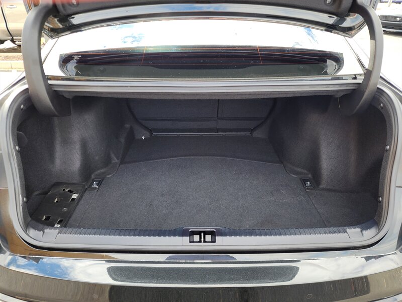 2022 Lexus IS 350 F SPORT - Photo 15 - Fountain Hills, AZ 85268