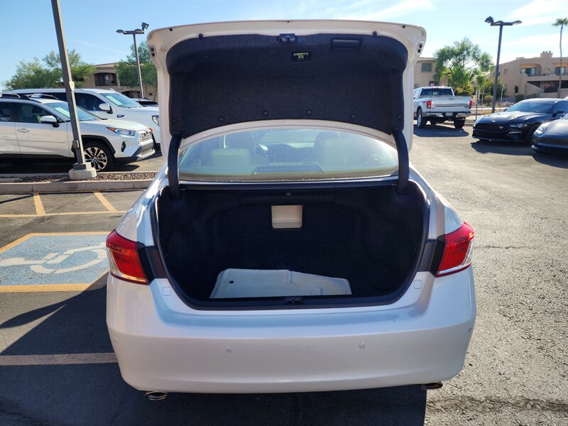 2011 Lexus ES 350 - Photo 13 - Fountain Hills, AZ 85268