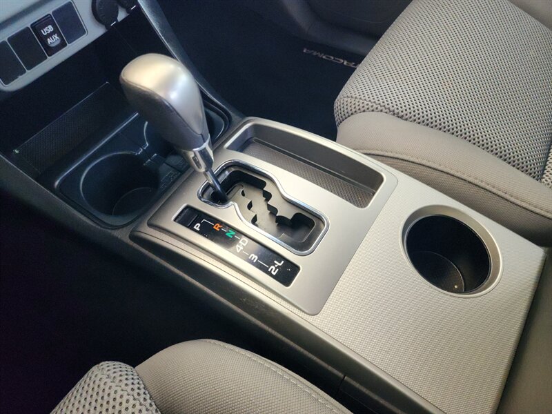 2015 Toyota Tacoma PreRunner V6 - Photo 45 - Fountain Hills, AZ 85268