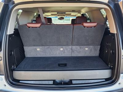 2019 Chevrolet Tahoe Premier   - Photo 15 - Fountain Hills, AZ 85268