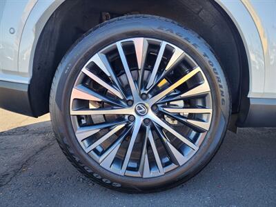 2024 Lexus RX 350 Premium+ - Photo 22 - Fountain Hills, AZ 85268