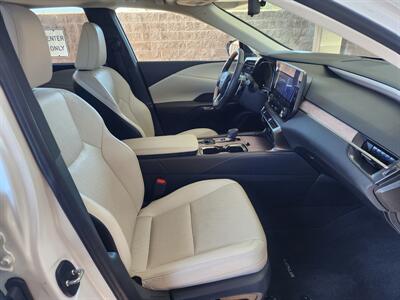 2024 Lexus RX 350 Premium+ - Photo 70 - Fountain Hills, AZ 85268