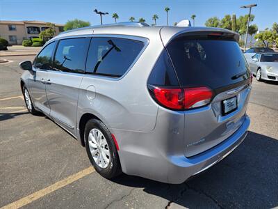 2018 Chrysler Pacifica Touring L Plus   - Photo 5 - Fountain Hills, AZ 85268