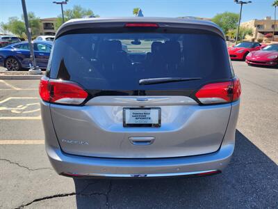 2018 Chrysler Pacifica Touring L Plus   - Photo 4 - Fountain Hills, AZ 85268