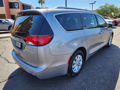 2018 Chrysler Pacifica Touring L Plus   - Photo 3 - Fountain Hills, AZ 85268