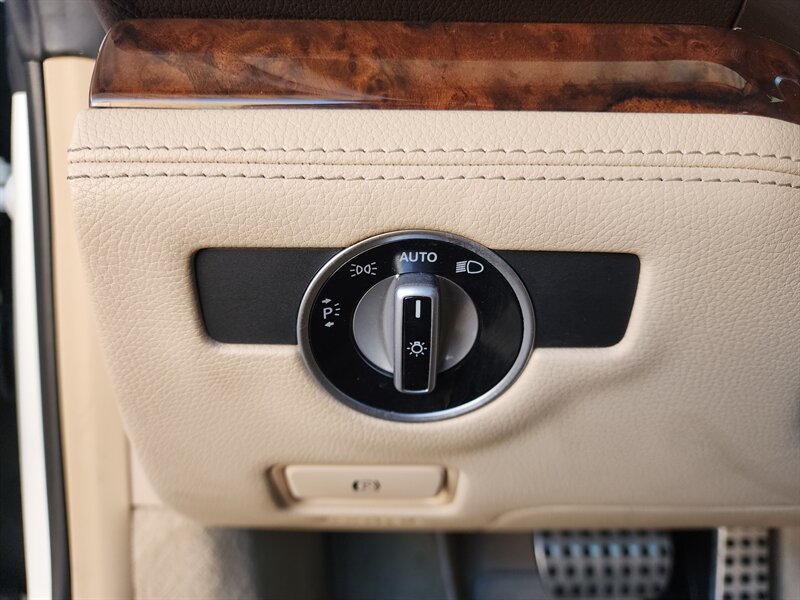 2013 Mercedes-Benz SL550 - Photo 48 - Fountain Hills, AZ 85268