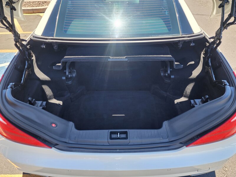 2013 Mercedes-Benz SL550 - Photo 18 - Fountain Hills, AZ 85268
