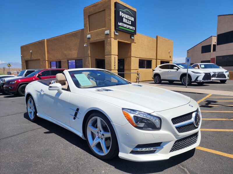 Diamond White Metallic 2013 Mercedes-Benz SL-Class SL 550 Convertible Rear-Wheel Drive Automatic