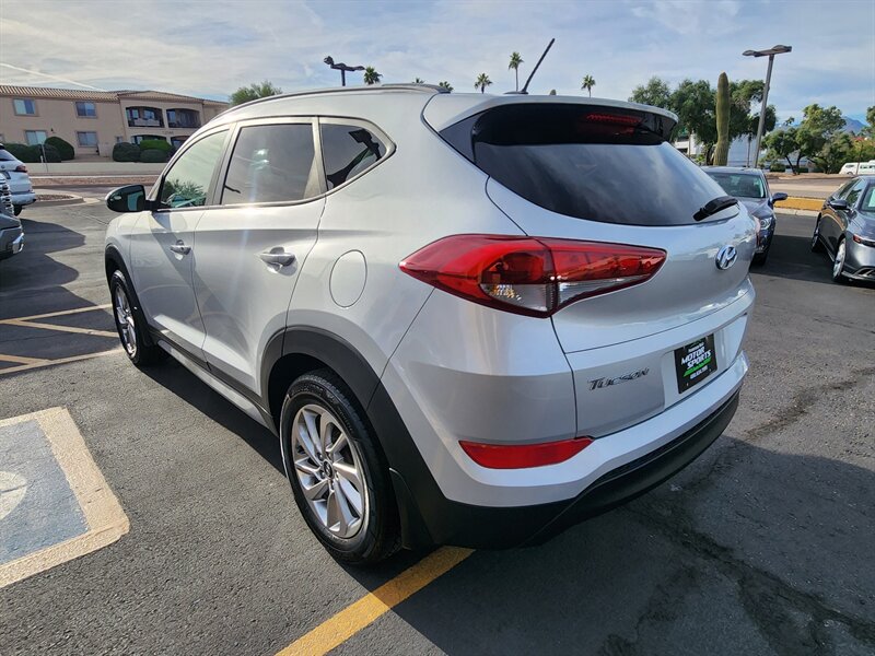2017 Hyundai Tucson SE - Photo 5 - Fountain Hills, AZ 85268