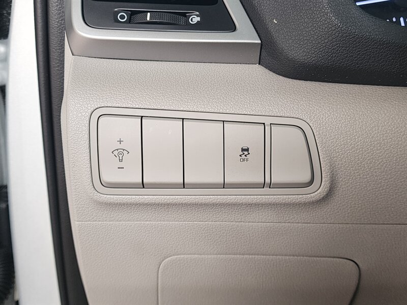 2017 Hyundai Tucson SE - Photo 25 - Fountain Hills, AZ 85268