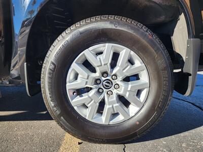 2022 Nissan Frontier SV   - Photo 17 - Fountain Hills, AZ 85268