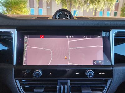 2022 Porsche Macan   - Photo 40 - Fountain Hills, AZ 85268