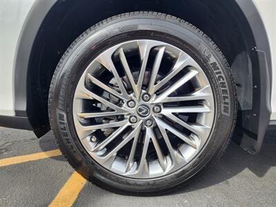 2022 Lexus RX 350L Luxury   - Photo 17 - Fountain Hills, AZ 85268