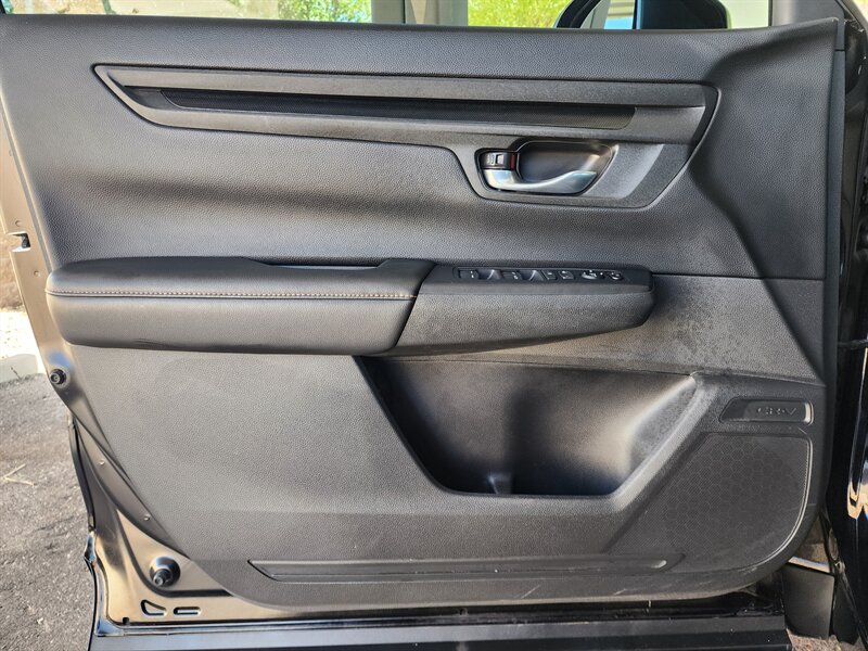 2023 Honda CR-V Hybrid Sport - Photo 19 - Fountain Hills, AZ 85268