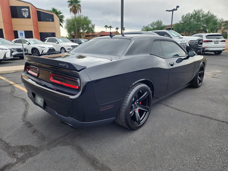 2017 Dodge Challenger SRT Hellcat - Photo 3 - Fountain Hills, AZ 85268