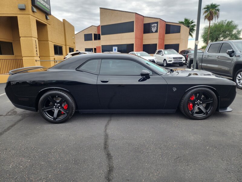 2017 Dodge Challenger SRT Hellcat - Photo 2 - Fountain Hills, AZ 85268
