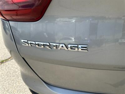 2022 Kia Sportage LX   - Photo 11 - Clearfield, UT 84015