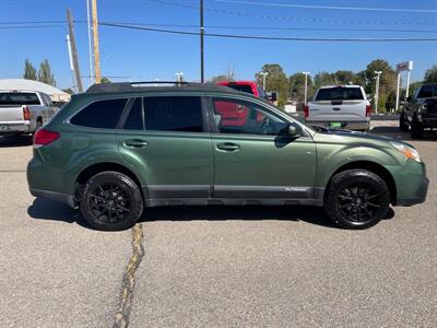 2013 Subaru Outback 2.5i Limited   - Photo 8 - Clearfield, UT 84015