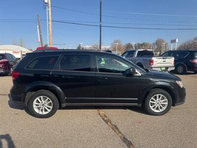 2013 Dodge Journey SXT   - Photo 2 - Clearfield, UT 84015