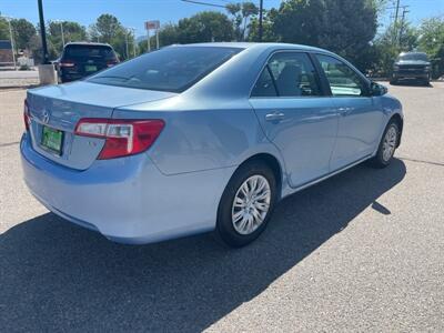 2013 Toyota Camry LE   - Photo 3 - Clearfield, UT 84015