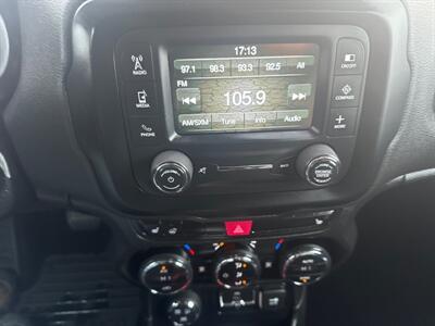 2015 Jeep Renegade Trailhawk   - Photo 25 - Clearfield, UT 84015