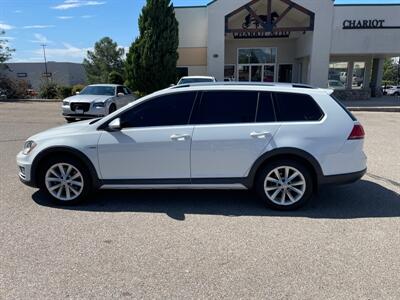 2017 Volkswagen Golf Alltrack TSI SE 4Motion   - Photo 9 - Clearfield, UT 84015